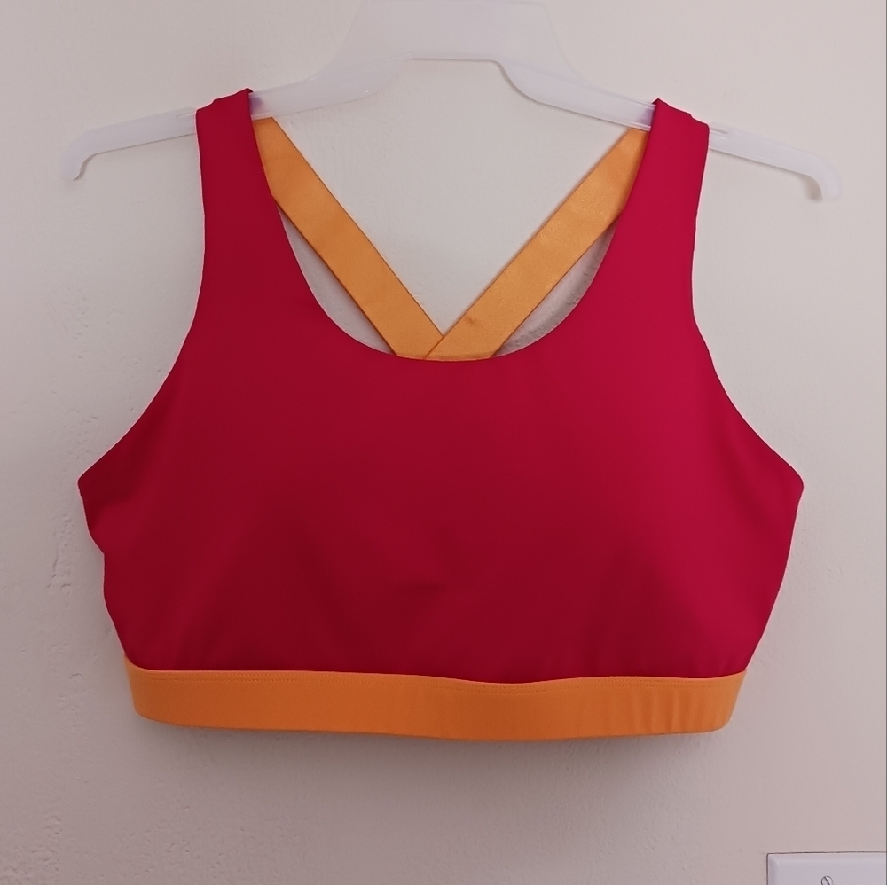 Women’s Sports Bra